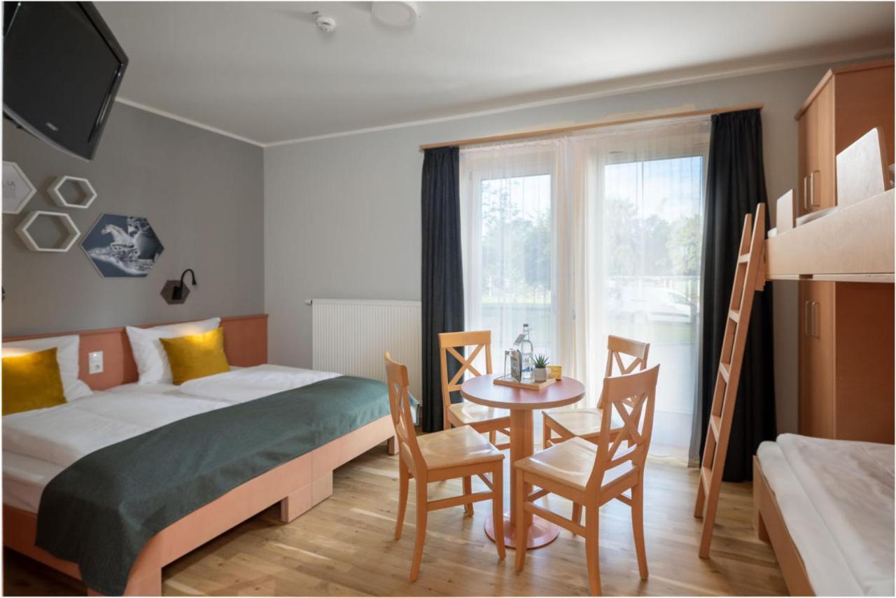 Jufa Familienresort Kempten Im Allgaeu Стая снимка